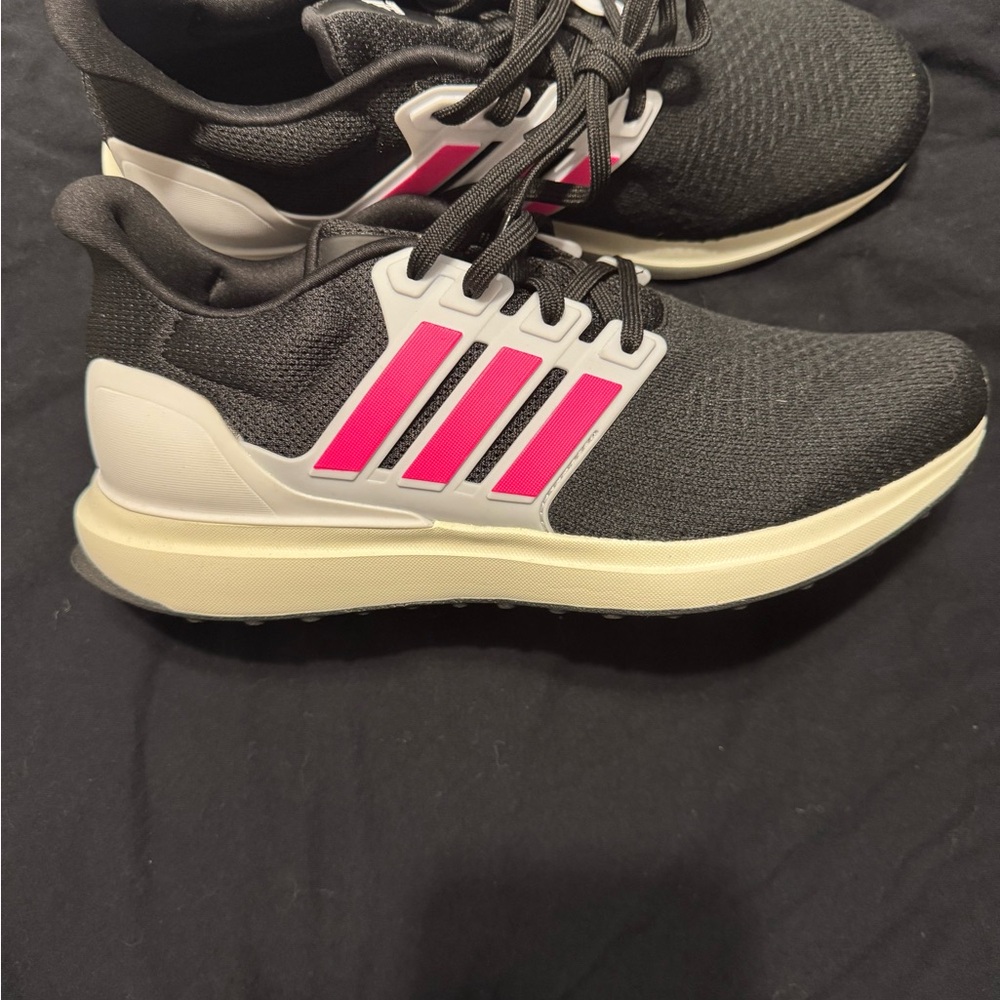 New Adidas Black and Pink Bounce Athletic Shoes with Cushioned Comfort